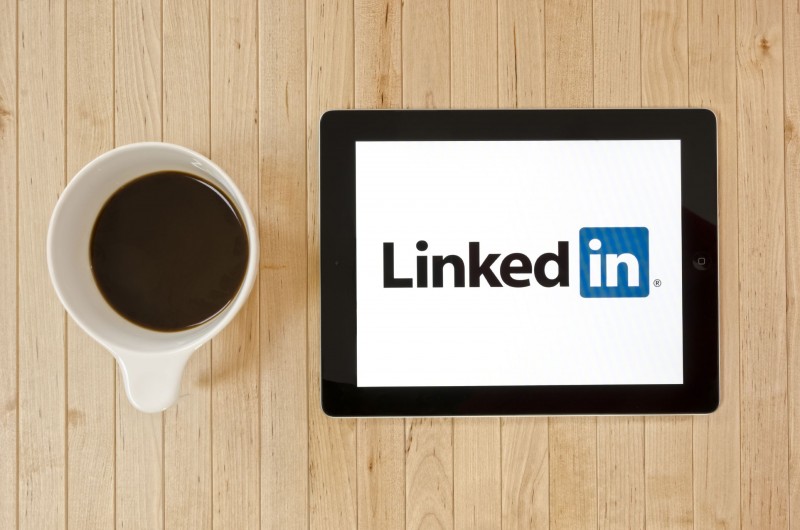 How to Use LinkedIn as a Research Engine