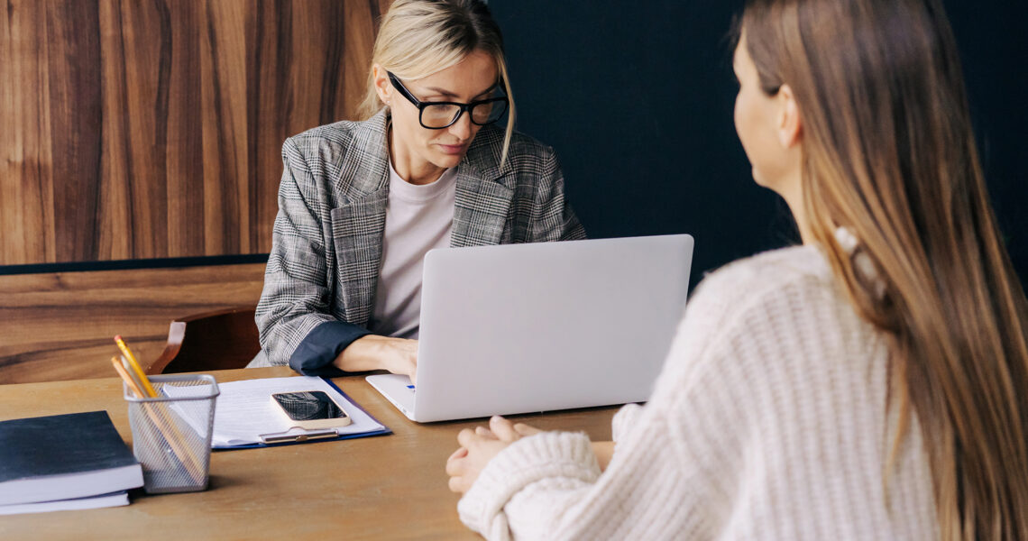 Viés em entrevistas de emprego: o que é, tipos e como evitar