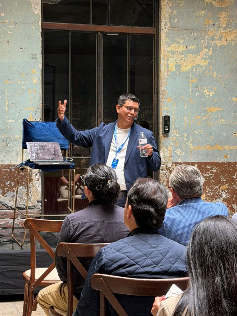 Generación de leads con insights + IA para agencias